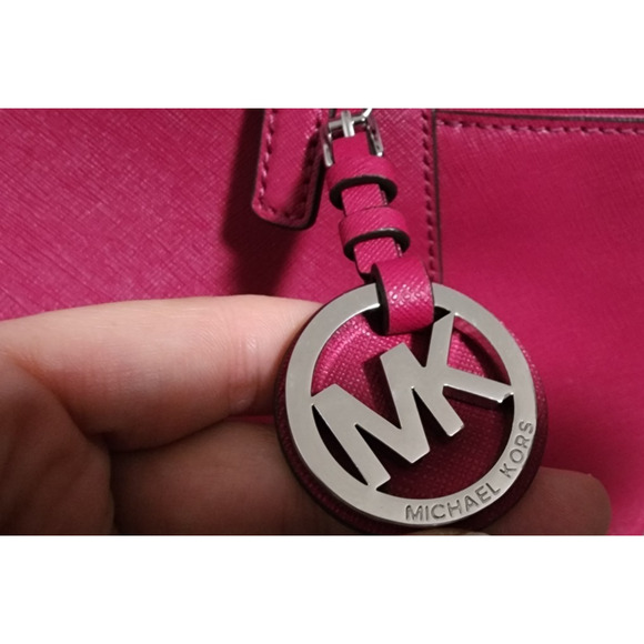 Michael Kors Charlotte Medium Tote Dragonfruit Pink Dark Raspberry Bag
